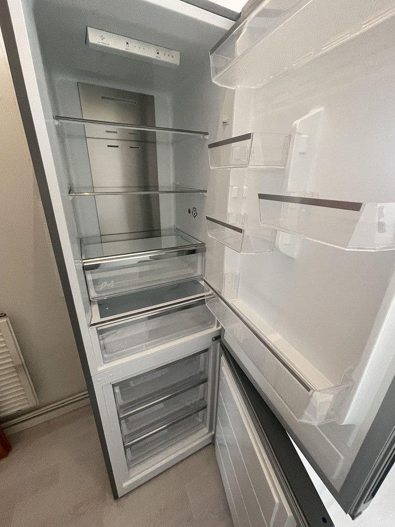 Pronájem bytu 3+1 82 m², Duisburg, Severní Porýní-Vestfálsko Pronájem bytu 3+1 82 m², Duisburg, Severní Porýní-Vestfálsko