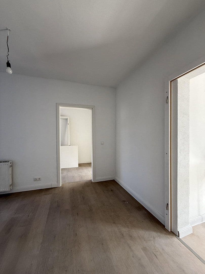 Pronájem bytu 4+1 90 m², Heidenberg 89, Apolda, Durynsko Pronájem bytu 4+1 90 m², Heidenberg 89, Apolda, Durynsko