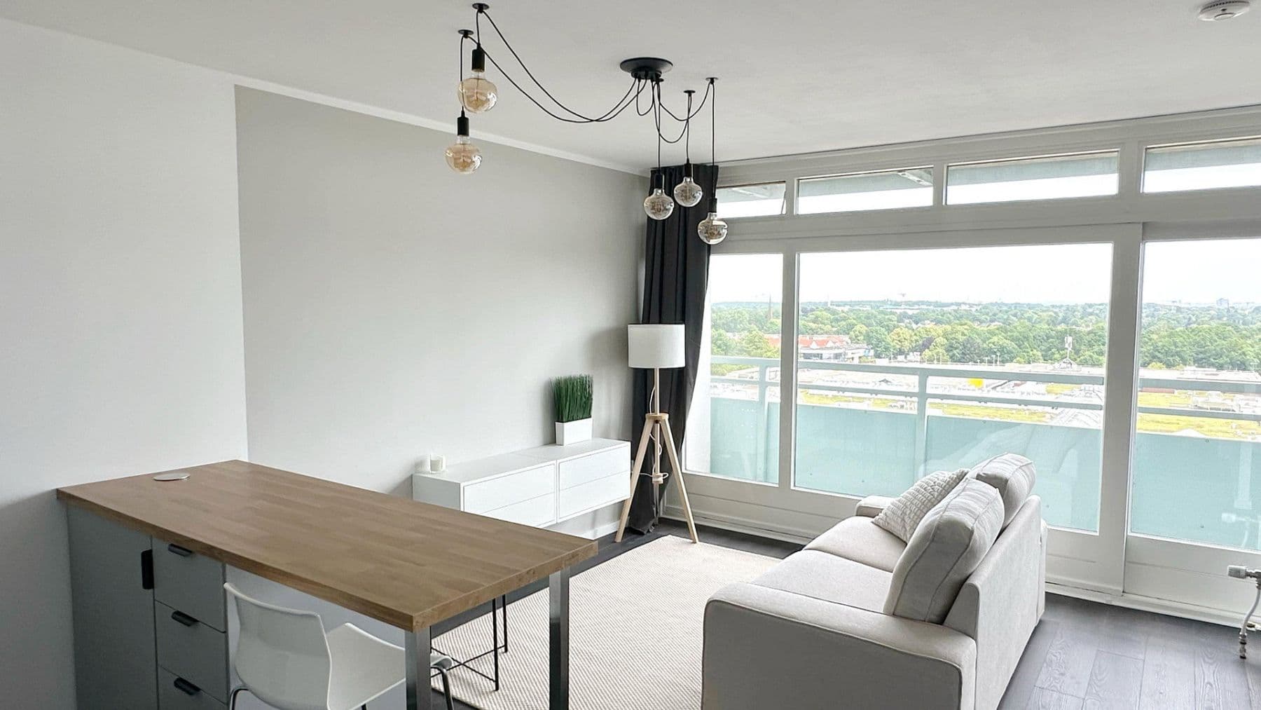 Pronájem bytu 2+1 42 m², Hamburg, Hamburg Pronájem bytu 2+1 42 m², Hamburg, Hamburg