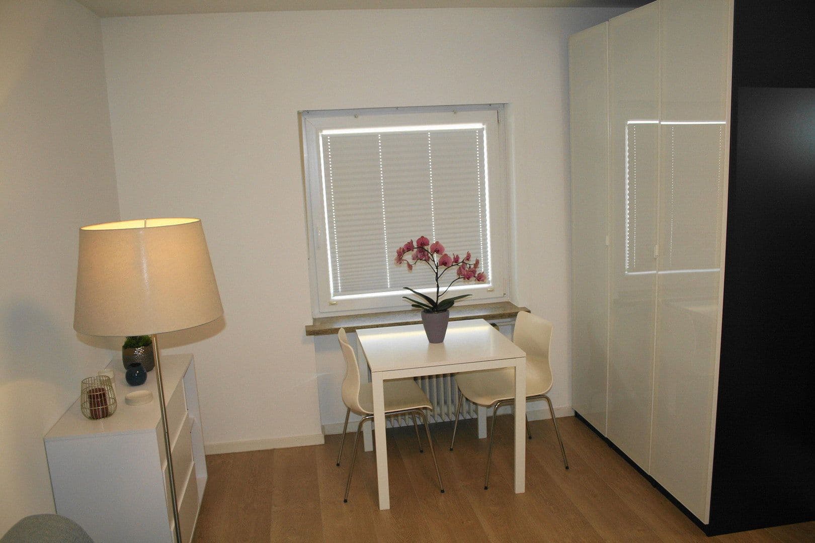 Pronájem bytu 1+1 30 m², Haidhauserstr. 9, München, Bavorsko Pronájem bytu 1+1 30 m², Haidhauserstr. 9, München, Bavorsko