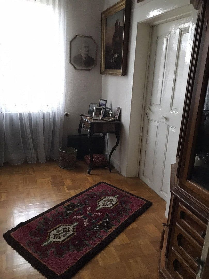Prodej domu 240 m², pozemek 744 m², Biebergemünd, Hessen Prodej domu 240 m², pozemek 744 m², Biebergemünd, Hessen