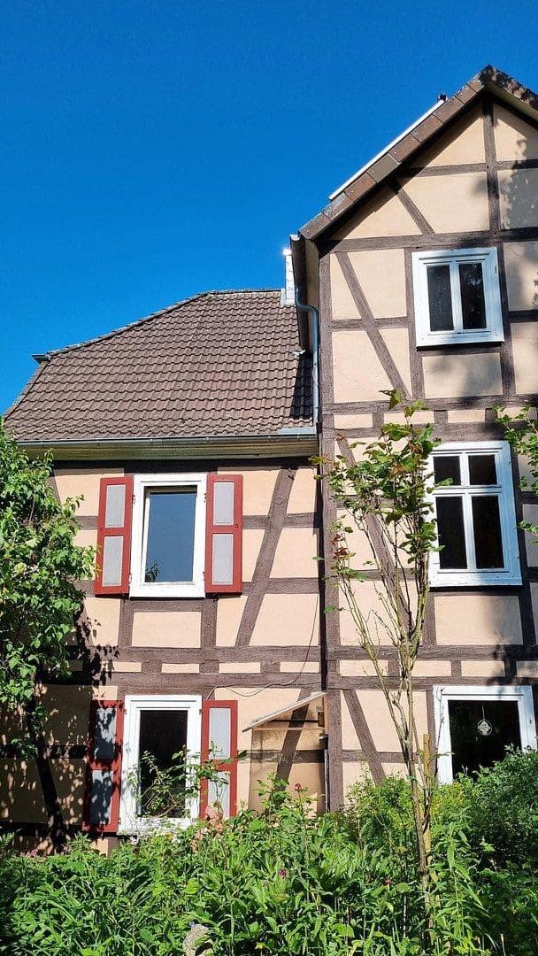 Prodej domu 240 m², pozemek 744 m², Biebergemünd, Hessen Prodej domu 240 m², pozemek 744 m², Biebergemünd, Hessen