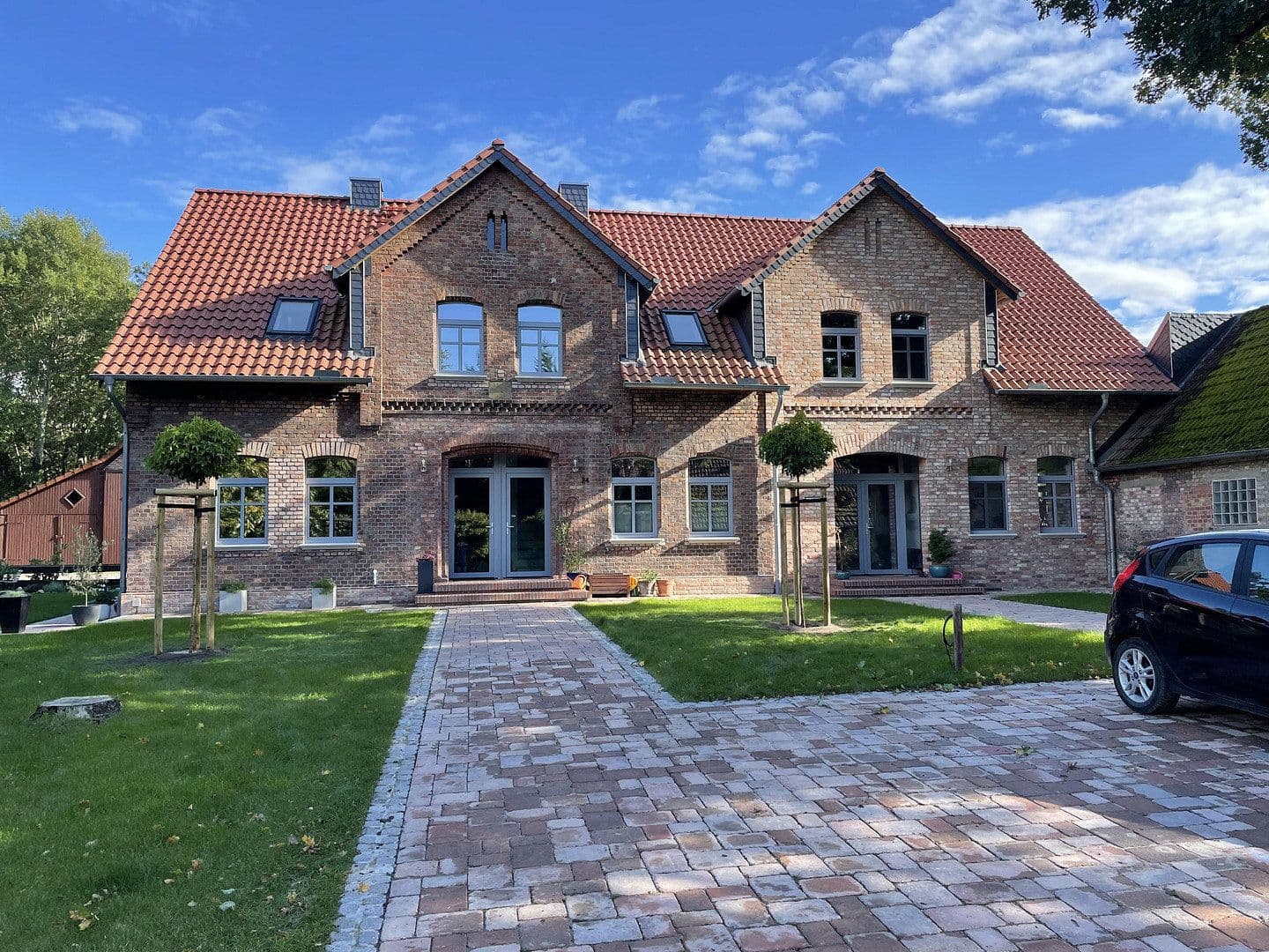 Pronájem domu 139 m², pozemek 500 m², Ribbesbüttel, Dolní Sasko Pronájem domu 139 m², pozemek 500 m², Ribbesbüttel, Dolní Sasko
