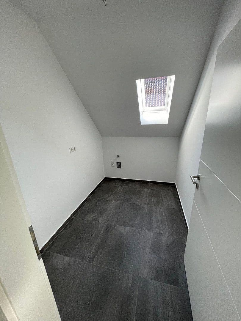 Pronájem domu 139 m², pozemek 500 m², Ribbesbüttel, Dolní Sasko Pronájem domu 139 m², pozemek 500 m², Ribbesbüttel, Dolní Sasko