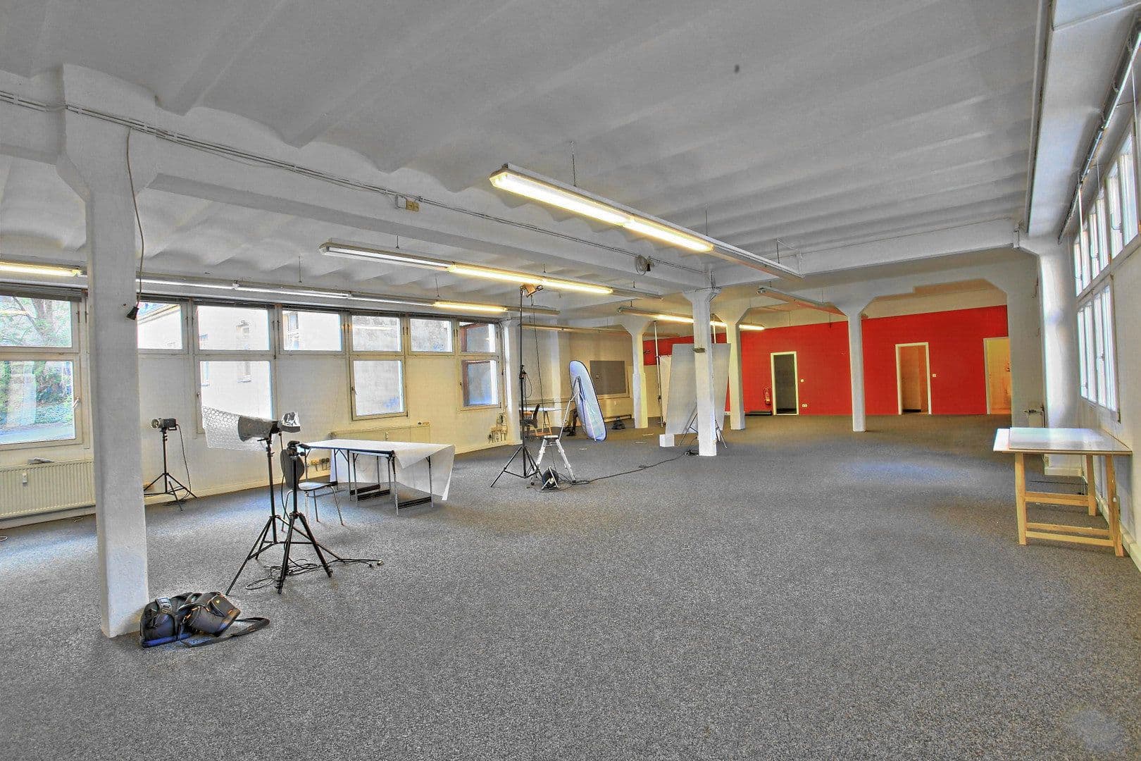 Pronájem kanceláře 220 m², Wuppertal, Severní Porýní-Vestfálsko Pronájem kanceláře 220 m², Wuppertal, Severní Porýní-Vestfálsko