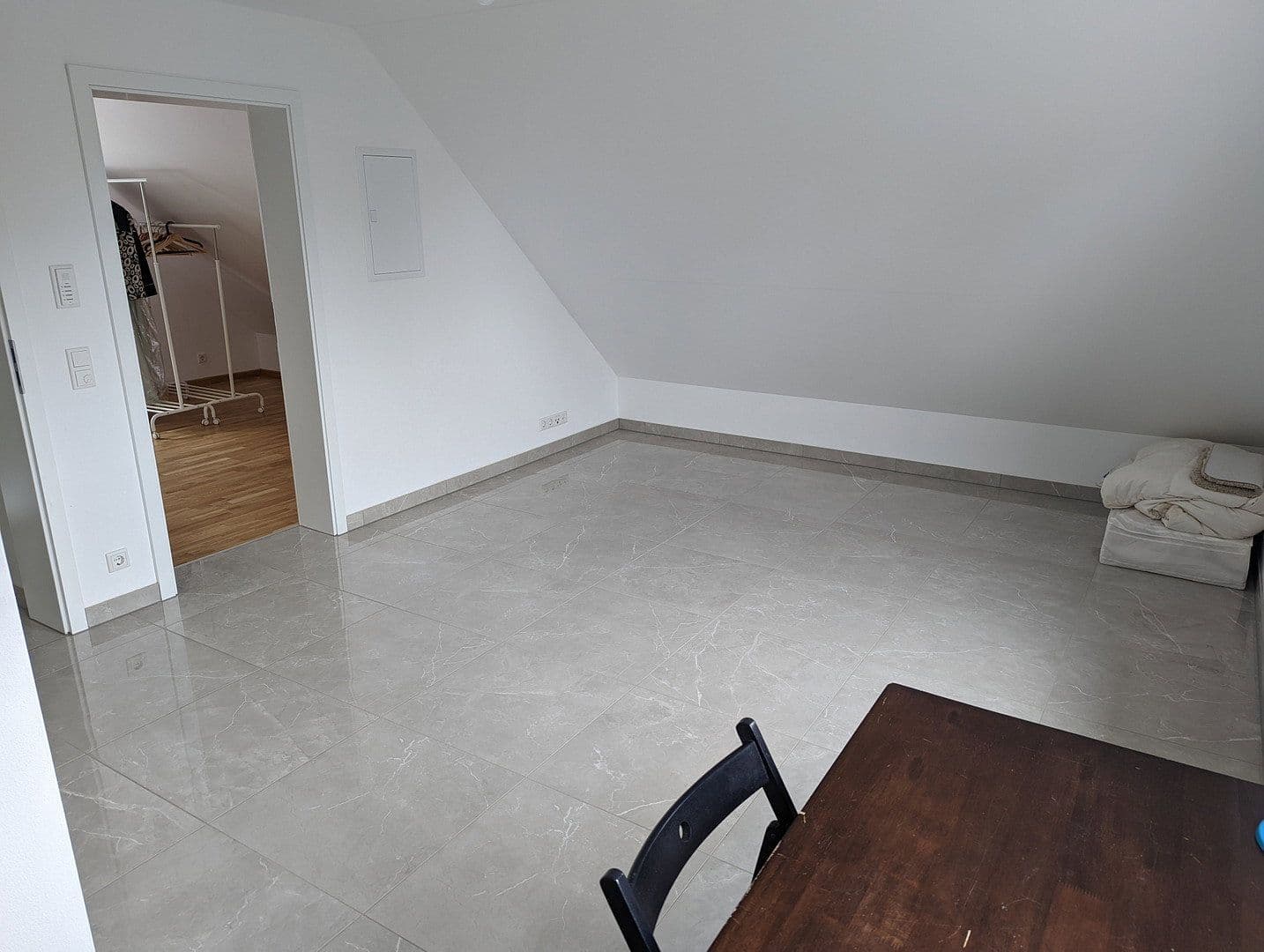 Pronájem domu 142 m², pozemek 285 m², Asamstr. 44, Ingolstadt, Bavorsko Pronájem domu 142 m², pozemek 285 m², Asamstr. 44, Ingolstadt, Bavorsko