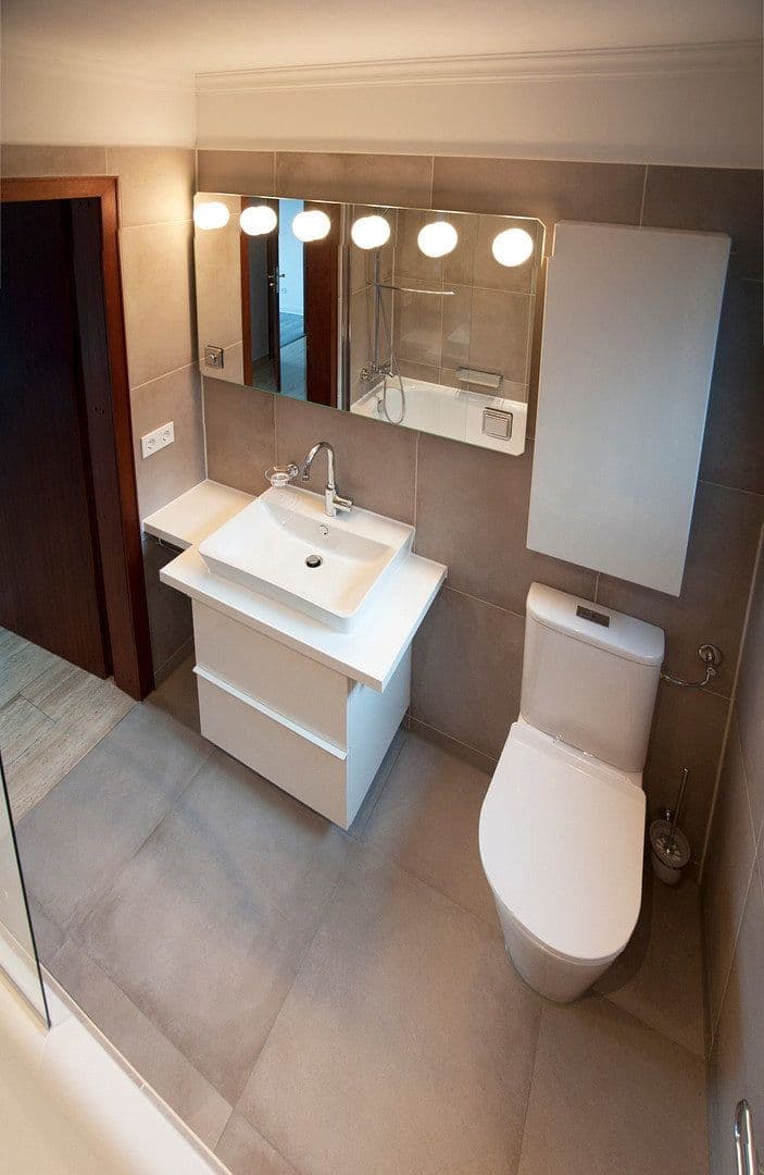 Pronájem bytu 3+1 87 m², Rösrath, Severní Porýní-Vestfálsko Pronájem bytu 3+1 87 m², Rösrath, Severní Porýní-Vestfálsko