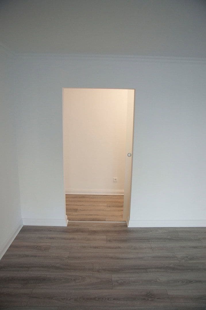 Pronájem bytu 3+1 87 m², Rösrath, Severní Porýní-Vestfálsko Pronájem bytu 3+1 87 m², Rösrath, Severní Porýní-Vestfálsko