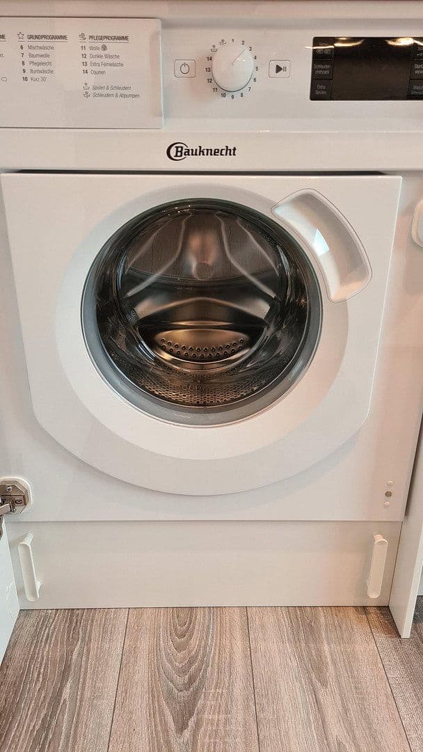 Pronájem bytu 3+1 87 m², Rösrath, Severní Porýní-Vestfálsko Pronájem bytu 3+1 87 m², Rösrath, Severní Porýní-Vestfálsko