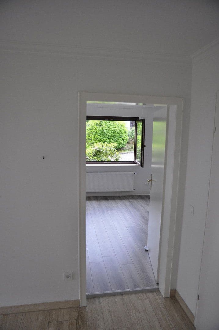 Pronájem bytu 3+1 87 m², Rösrath, Severní Porýní-Vestfálsko Pronájem bytu 3+1 87 m², Rösrath, Severní Porýní-Vestfálsko