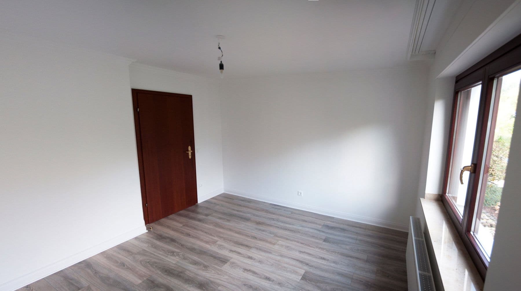 Pronájem bytu 3+1 87 m², Rösrath, Severní Porýní-Vestfálsko Pronájem bytu 3+1 87 m², Rösrath, Severní Porýní-Vestfálsko