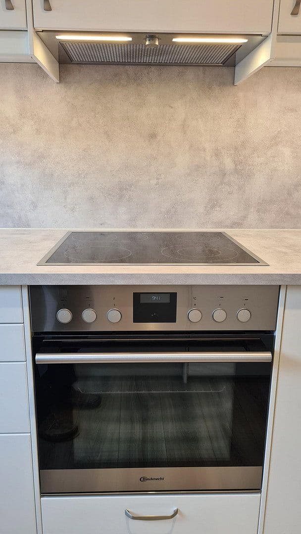 Pronájem bytu 3+1 87 m², Rösrath, Severní Porýní-Vestfálsko Pronájem bytu 3+1 87 m², Rösrath, Severní Porýní-Vestfálsko