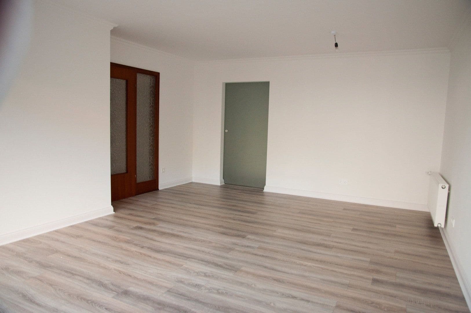 Pronájem bytu 3+1 87 m², Rösrath, Severní Porýní-Vestfálsko Pronájem bytu 3+1 87 m², Rösrath, Severní Porýní-Vestfálsko