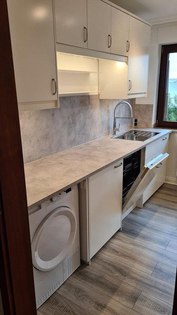 Pronájem bytu 3+1 87 m², Rösrath, Severní Porýní-Vestfálsko Pronájem bytu 3+1 87 m², Rösrath, Severní Porýní-Vestfálsko