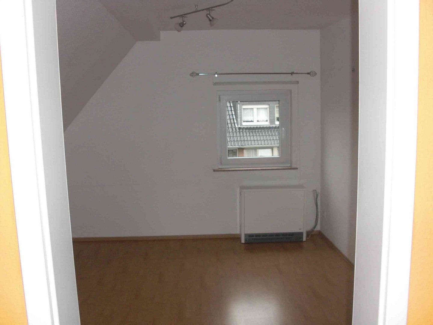 Pronájem bytu 2+1 48 m², Hürth, Severní Porýní-Vestfálsko Pronájem bytu 2+1 48 m², Hürth, Severní Porýní-Vestfálsko
