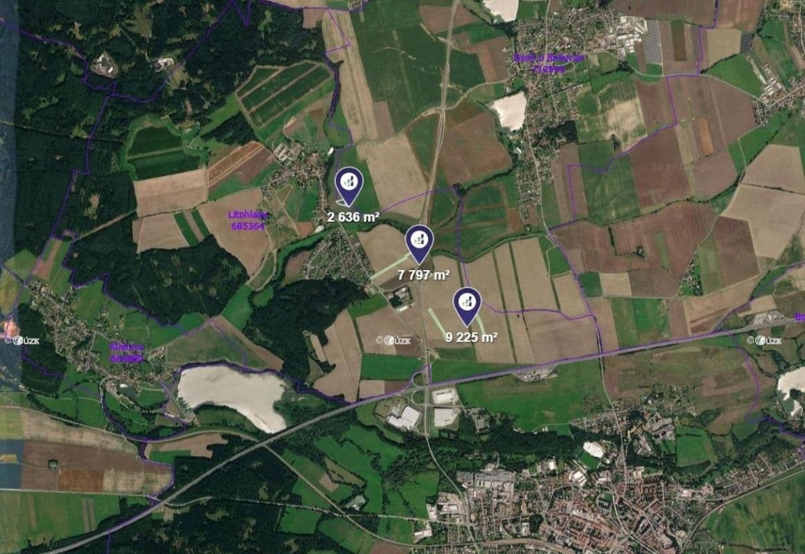 Prodej pozemku 19.658 m², Litohlavy, Plzeňský kraj Prodej pozemku 19.658 m², Litohlavy, Plzeňský kraj