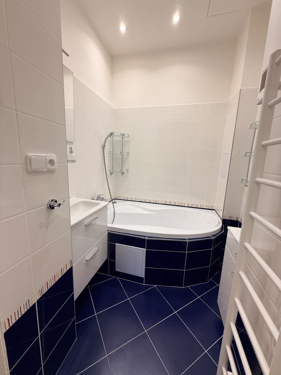 Pronájem bytu 3+kk 83 m², Wuchterlova, Praha, Praha Pronájem bytu 3+kk 83 m², Wuchterlova, Praha, Praha