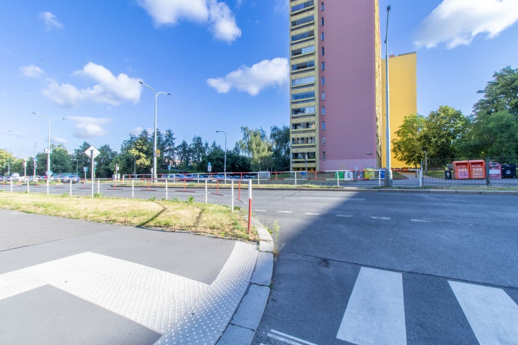 Pronájem bytu 2+kk 35 m², Hlivická, Praha, Praha Pronájem bytu 2+kk 35 m², Hlivická, Praha, Praha