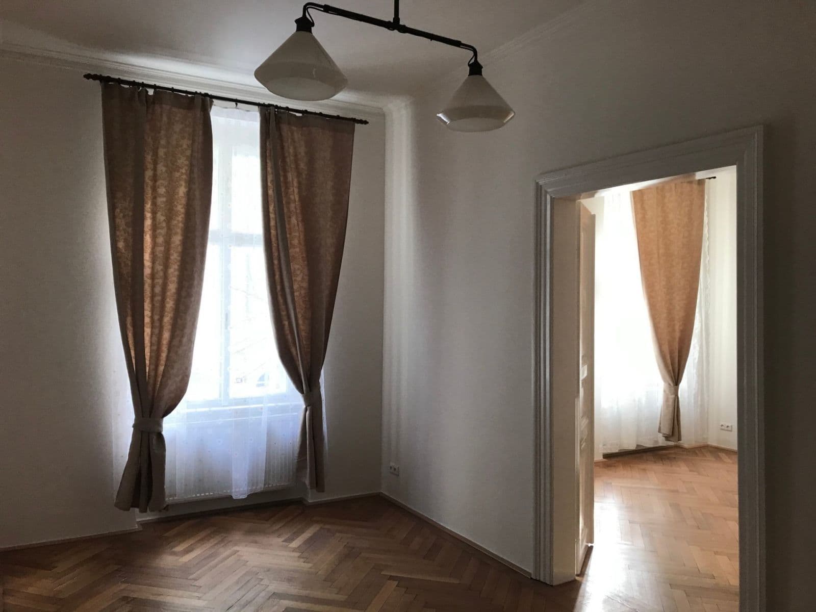 Pronájem bytu 3+1 80 m², Uruguayská, Praha, Praha Pronájem bytu 3+1 80 m², Uruguayská, Praha, Praha