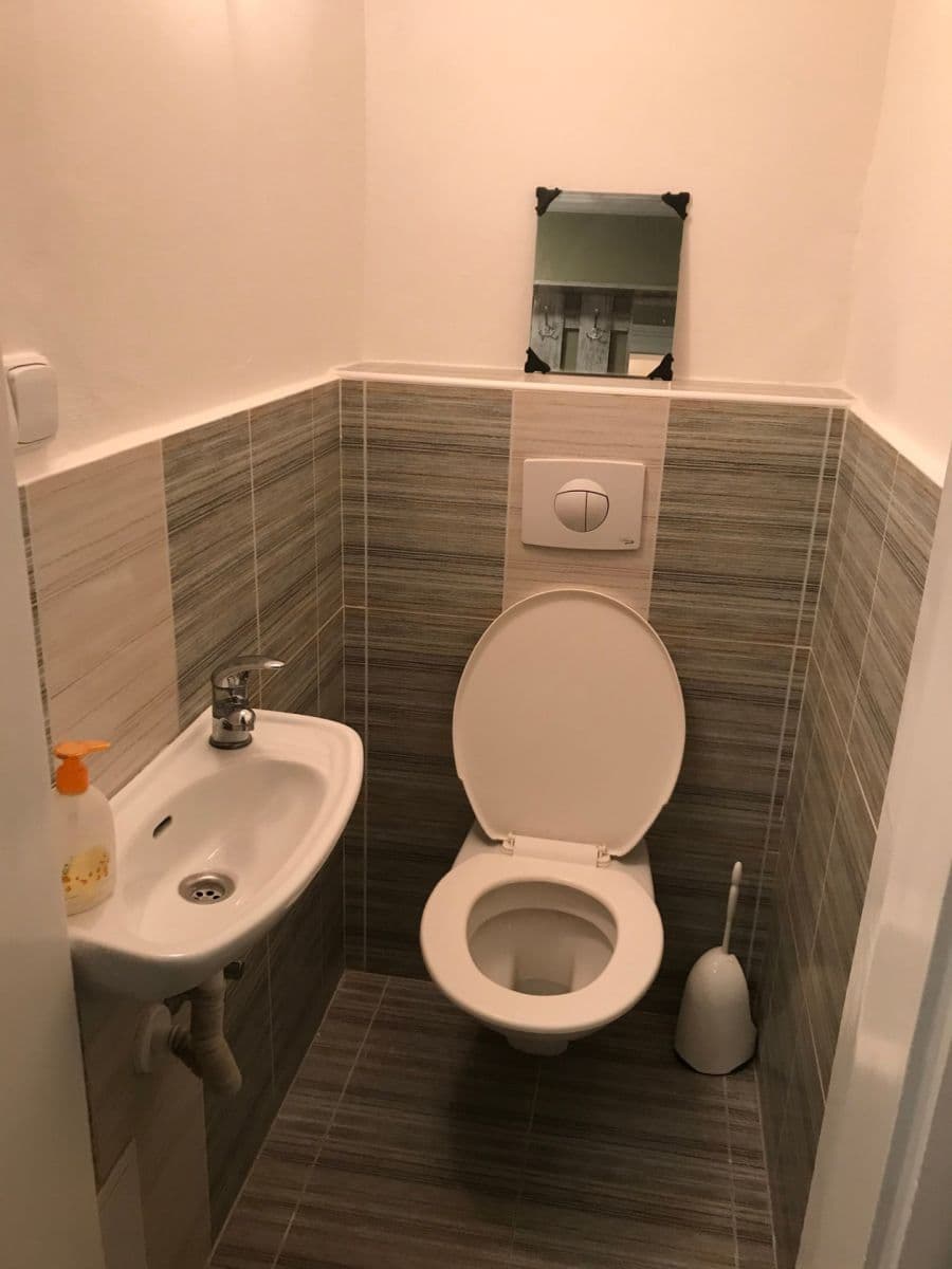 Pronájem bytu 3+1 80 m², Uruguayská, Praha, Praha Pronájem bytu 3+1 80 m², Uruguayská, Praha, Praha