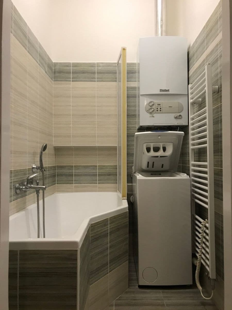 Pronájem bytu 3+1 80 m², Uruguayská, Praha, Praha Pronájem bytu 3+1 80 m², Uruguayská, Praha, Praha