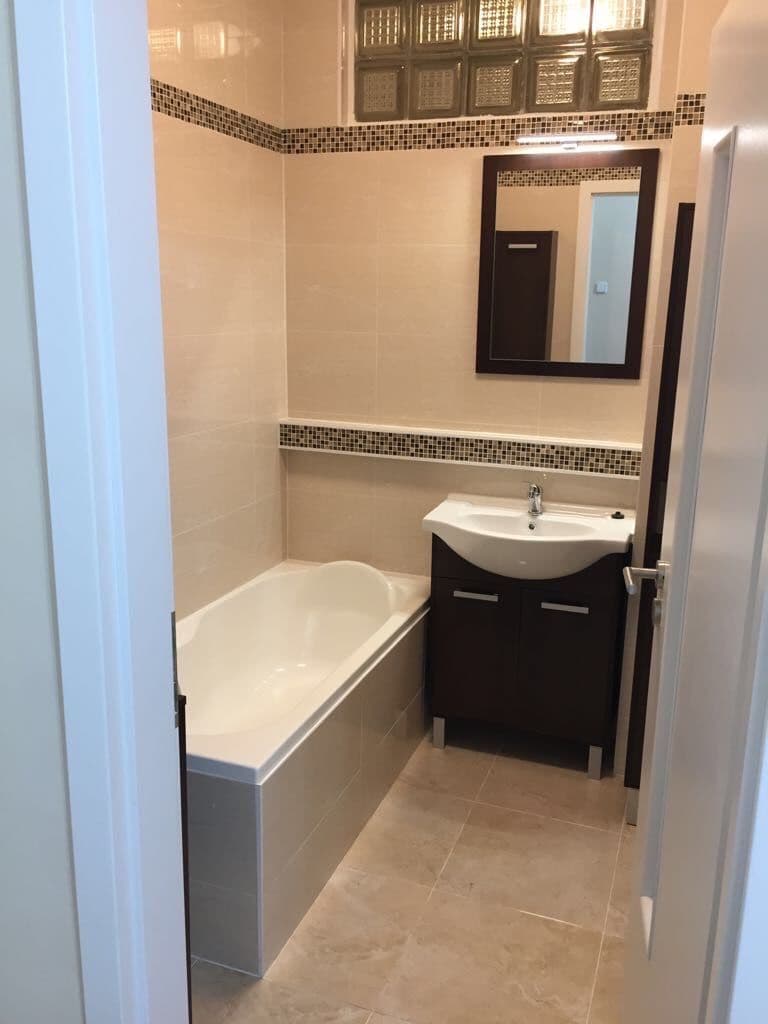 Pronájem bytu 4+1 100 m², Rajská, Bratislava - mestská časť Staré Mesto, Bratislavský kraj Pronájem bytu 4+1 100 m², Rajská, Bratislava - mestská časť Staré Mesto, Bratislavský kraj