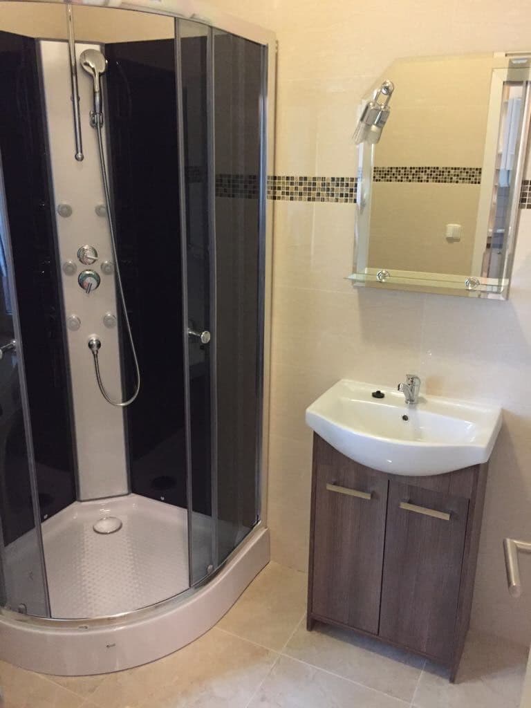Pronájem bytu 4+1 100 m², Rajská, Bratislava - mestská časť Staré Mesto, Bratislavský kraj Pronájem bytu 4+1 100 m², Rajská, Bratislava - mestská časť Staré Mesto, Bratislavský kraj