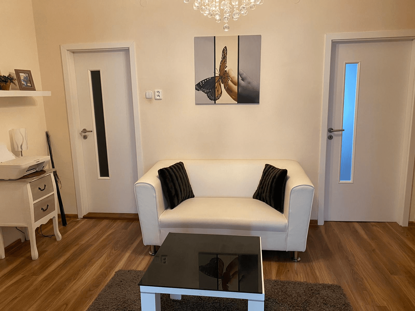Pronájem bytu 4+1 100 m², Rajská, Bratislava - mestská časť Staré Mesto, Bratislavský kraj Pronájem bytu 4+1 100 m², Rajská, Bratislava - mestská časť Staré Mesto, Bratislavský kraj