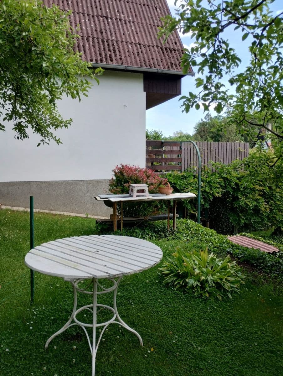 Prodej chaty, chalupy 16 m², pozemek 400 m², Chlum u Třeboně, Jihočeský kraj Prodej chaty, chalupy 16 m², pozemek 400 m², Chlum u Třeboně, Jihočeský kraj