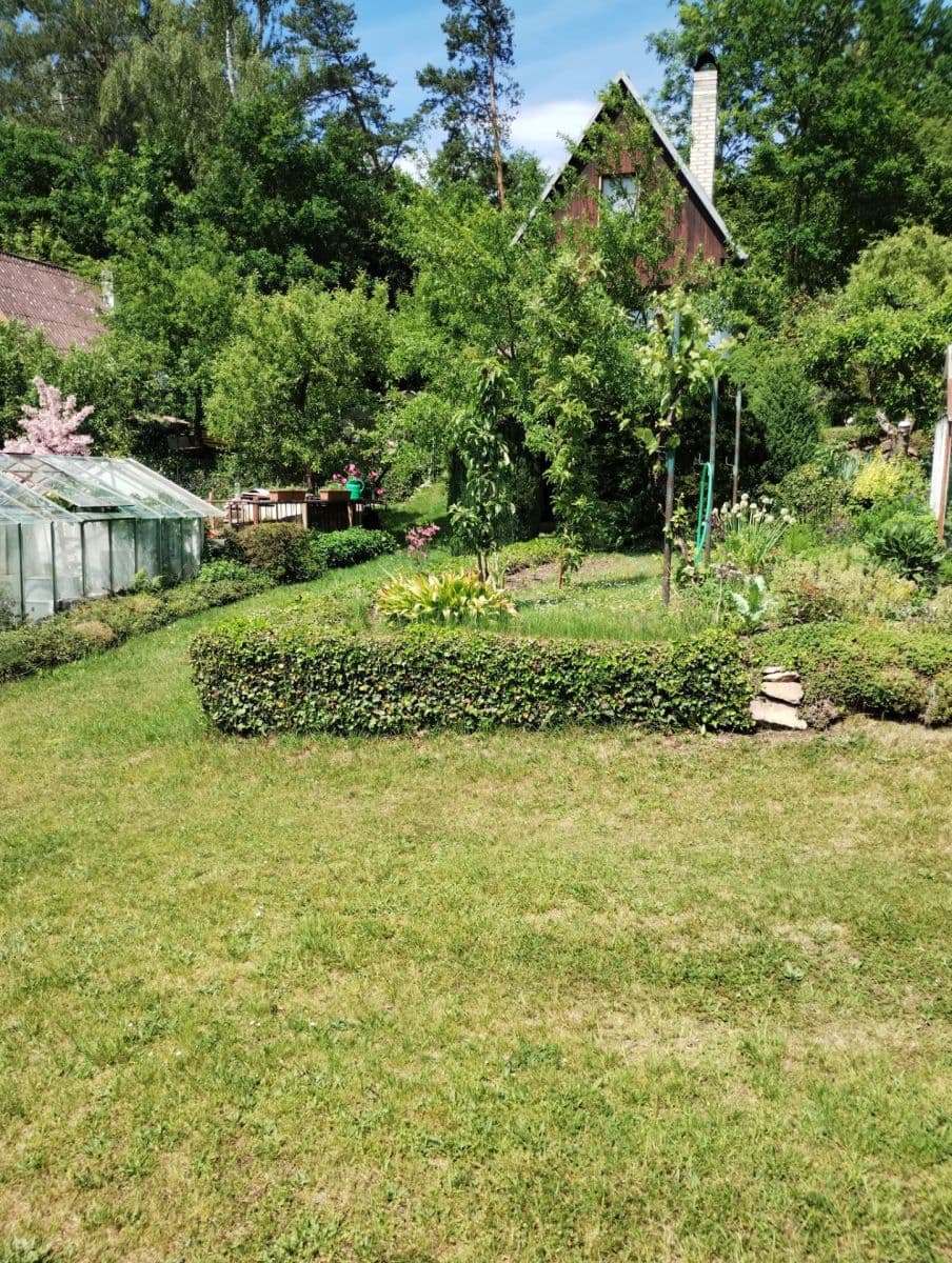 Prodej chaty, chalupy 16 m², pozemek 400 m², Chlum u Třeboně, Jihočeský kraj Prodej chaty, chalupy 16 m², pozemek 400 m², Chlum u Třeboně, Jihočeský kraj
