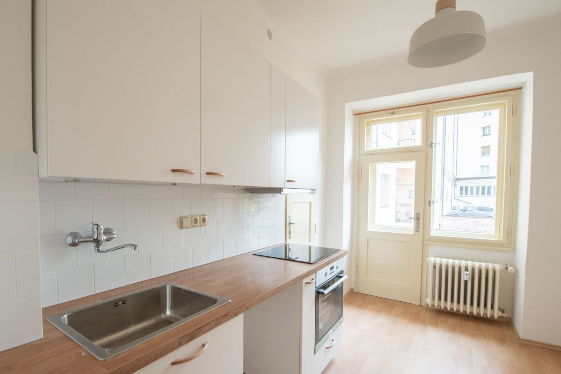 Pronájem bytu 2+1 78 m², Jugoslávských partyzánů, Praha, Praha Pronájem bytu 2+1 78 m², Jugoslávských partyzánů, Praha, Praha