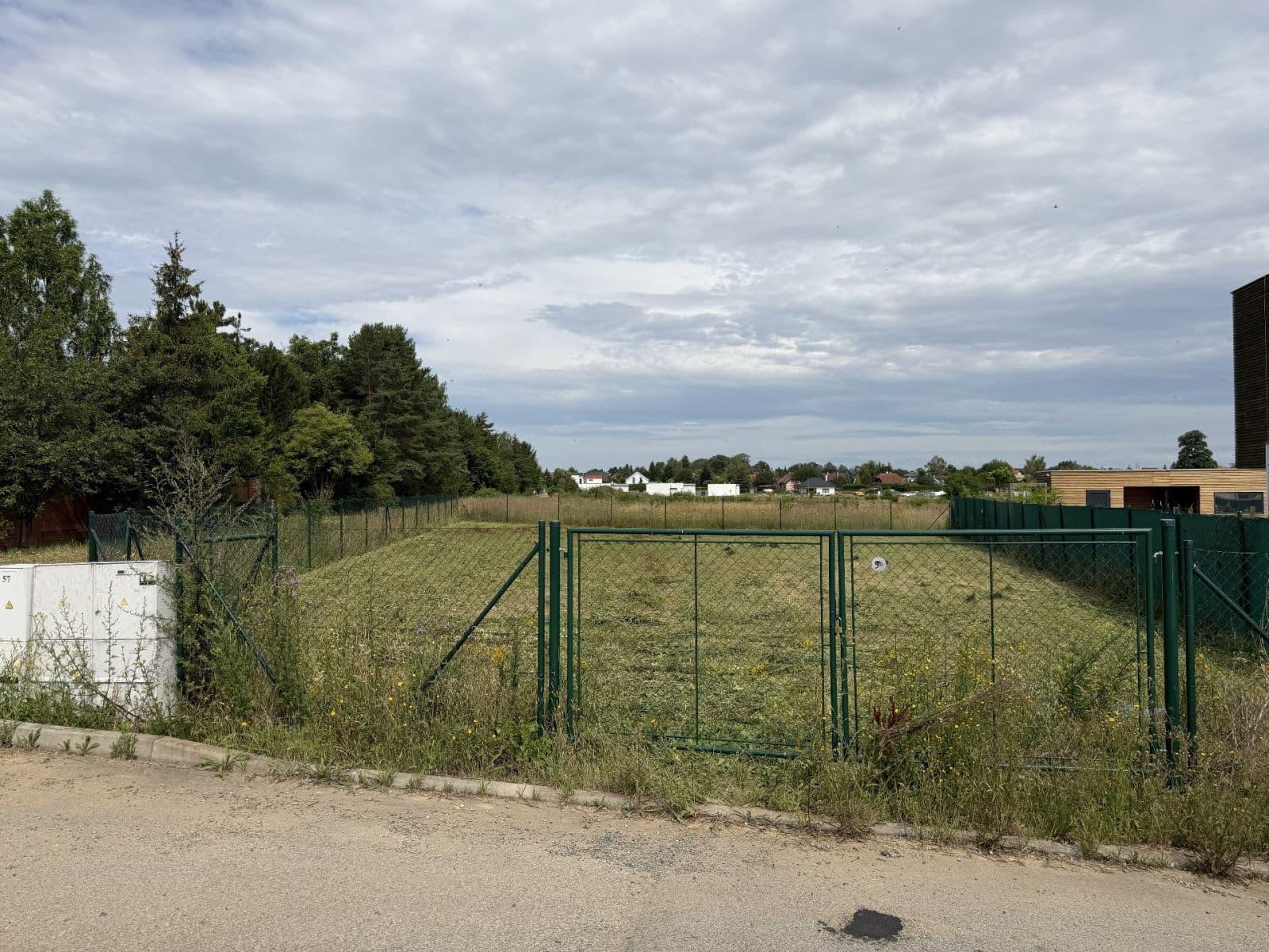 Prodej pozemku 801 m², Ptická, Úhonice, Středočeský kraj Prodej pozemku 801 m², Ptická, Úhonice, Středočeský kraj
