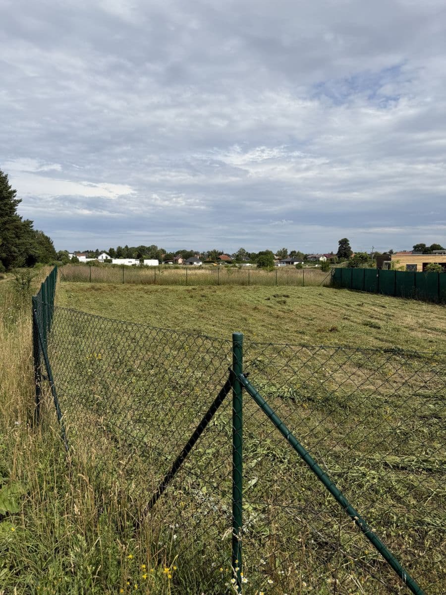 Prodej pozemku 801 m², Ptická, Úhonice, Středočeský kraj Prodej pozemku 801 m², Ptická, Úhonice, Středočeský kraj