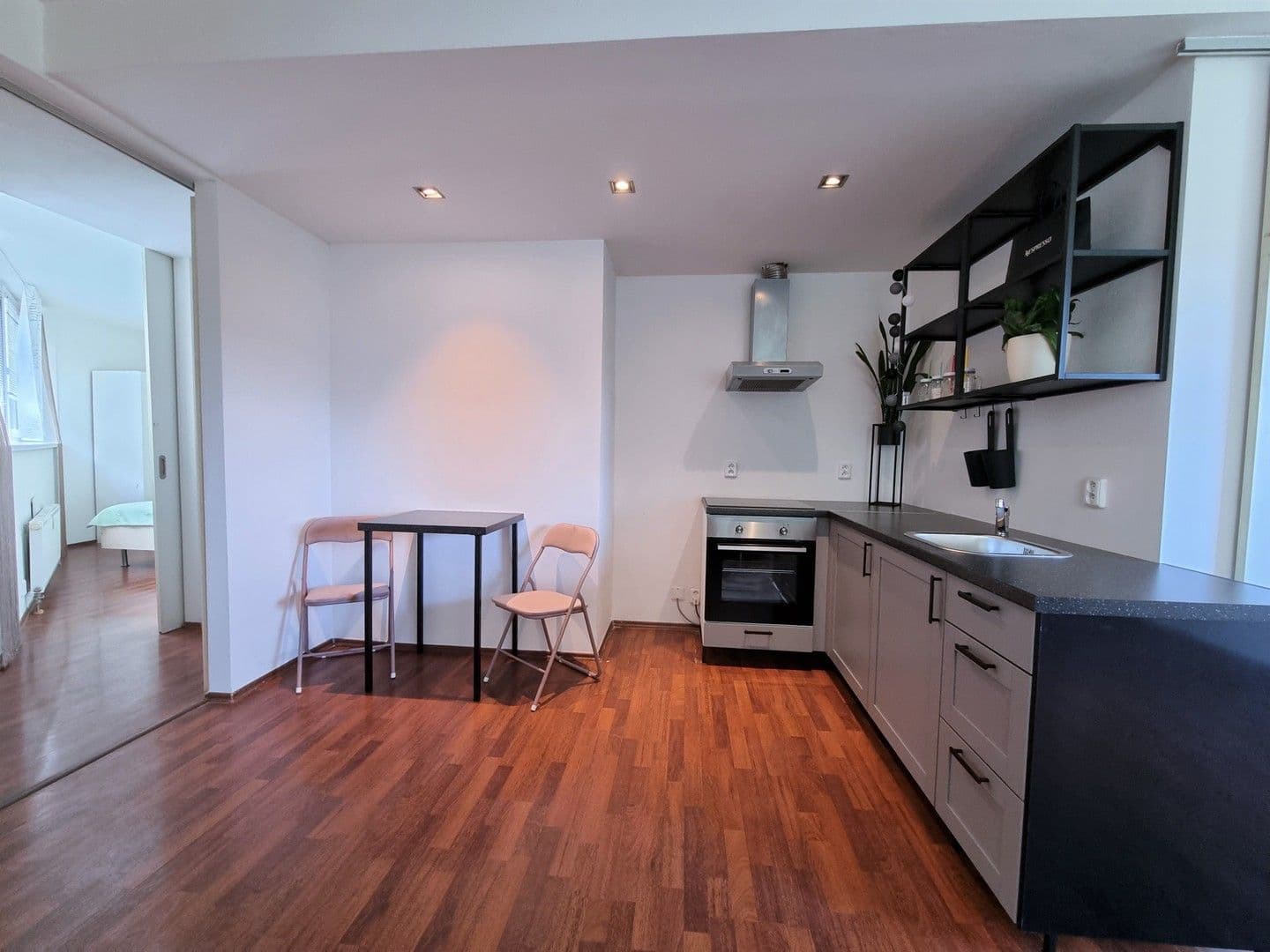 Pronájem bytu 2+kk 45 m², Skloněná, Praha, Praha Pronájem bytu 2+kk 45 m², Skloněná, Praha, Praha