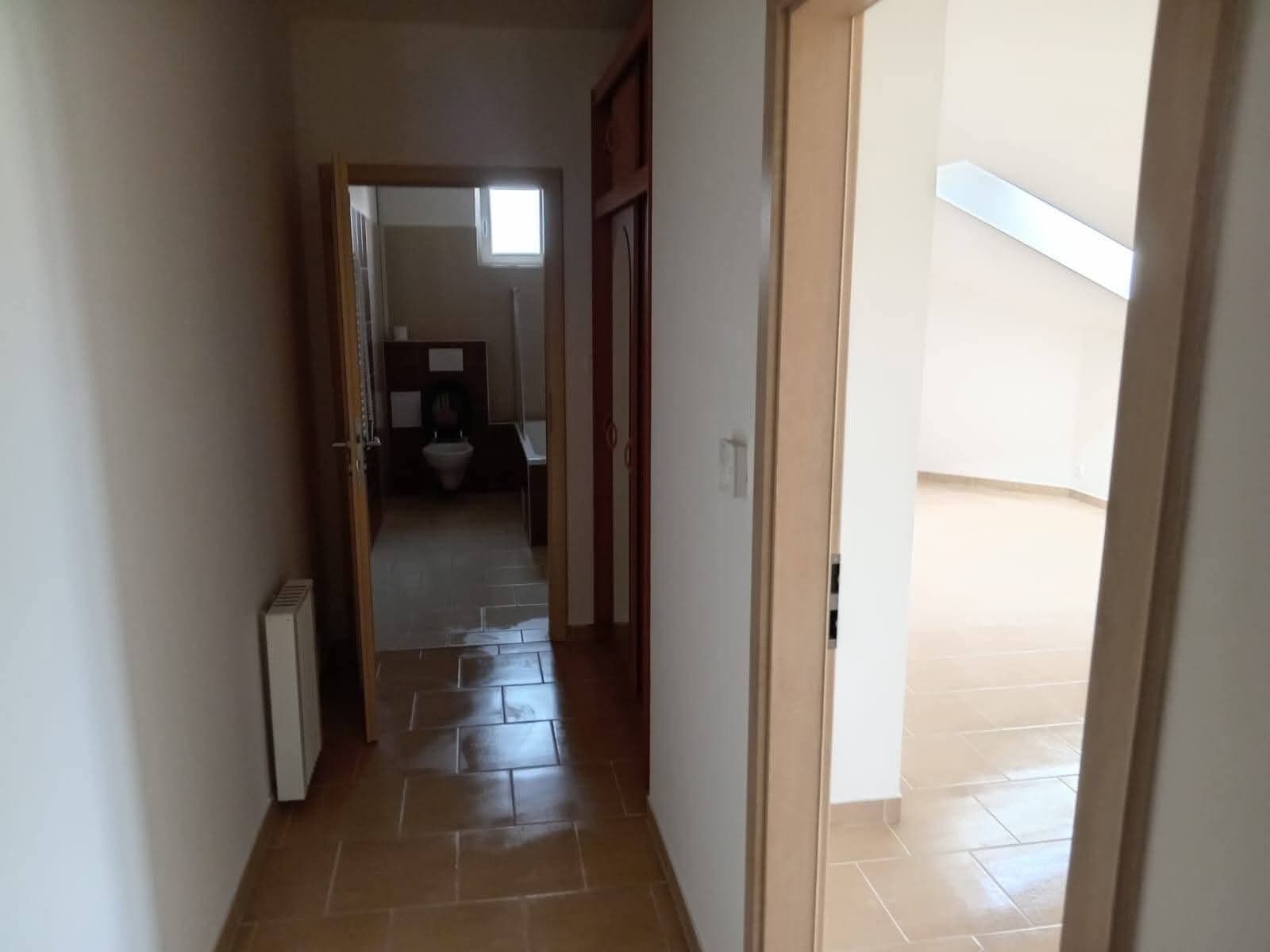 Pronájem bytu 1+kk 47 m², U Parčíku, Kunice, Středočeský kraj Pronájem bytu 1+kk 47 m², U Parčíku, Kunice, Středočeský kraj