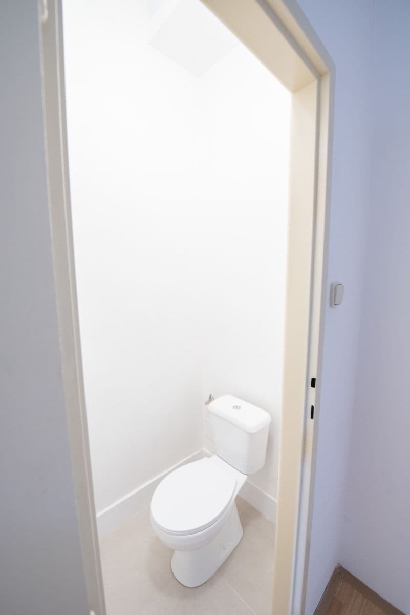 Pronájem bytu 2+1 77 m², Jugoslávských partyzánů, Praha, Praha Pronájem bytu 2+1 77 m², Jugoslávských partyzánů, Praha, Praha