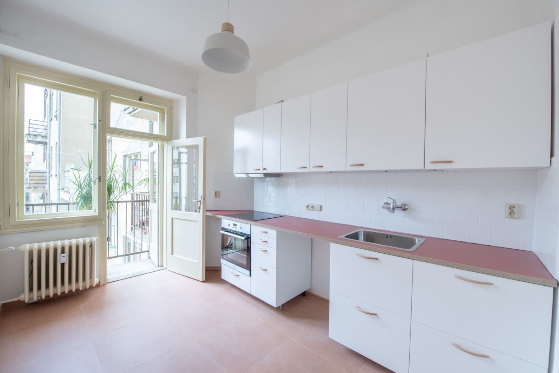 Pronájem bytu 2+1 77 m², Jugoslávských partyzánů, Praha, Praha Pronájem bytu 2+1 77 m², Jugoslávských partyzánů, Praha, Praha