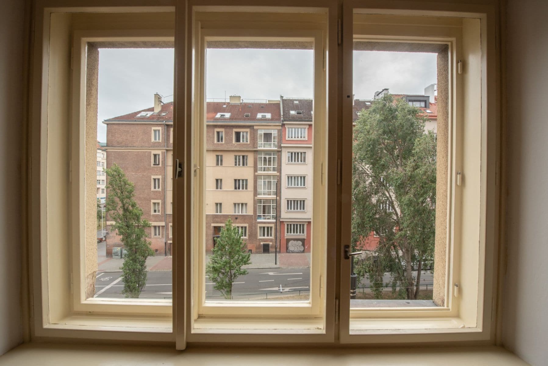 Pronájem bytu 2+1 77 m², Jugoslávských partyzánů, Praha, Praha Pronájem bytu 2+1 77 m², Jugoslávských partyzánů, Praha, Praha