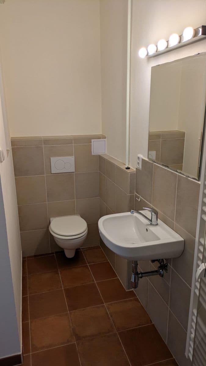 Pronájem bytu 2+kk 64 m², Biskupcova, Praha, Praha Pronájem bytu 2+kk 64 m², Biskupcova, Praha, Praha