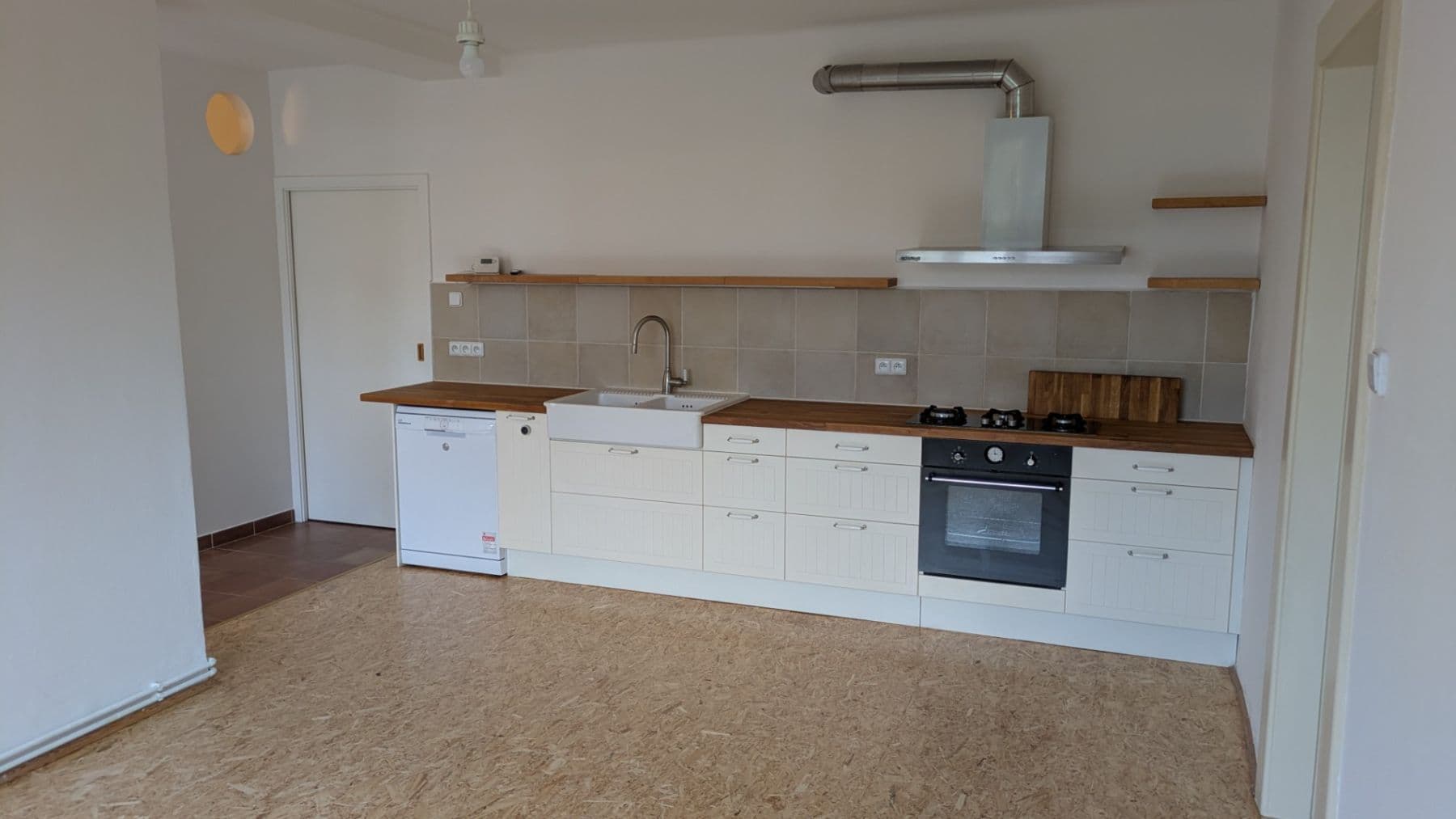 Pronájem bytu 2+kk 64 m², Biskupcova, Praha, Praha Pronájem bytu 2+kk 64 m², Biskupcova, Praha, Praha