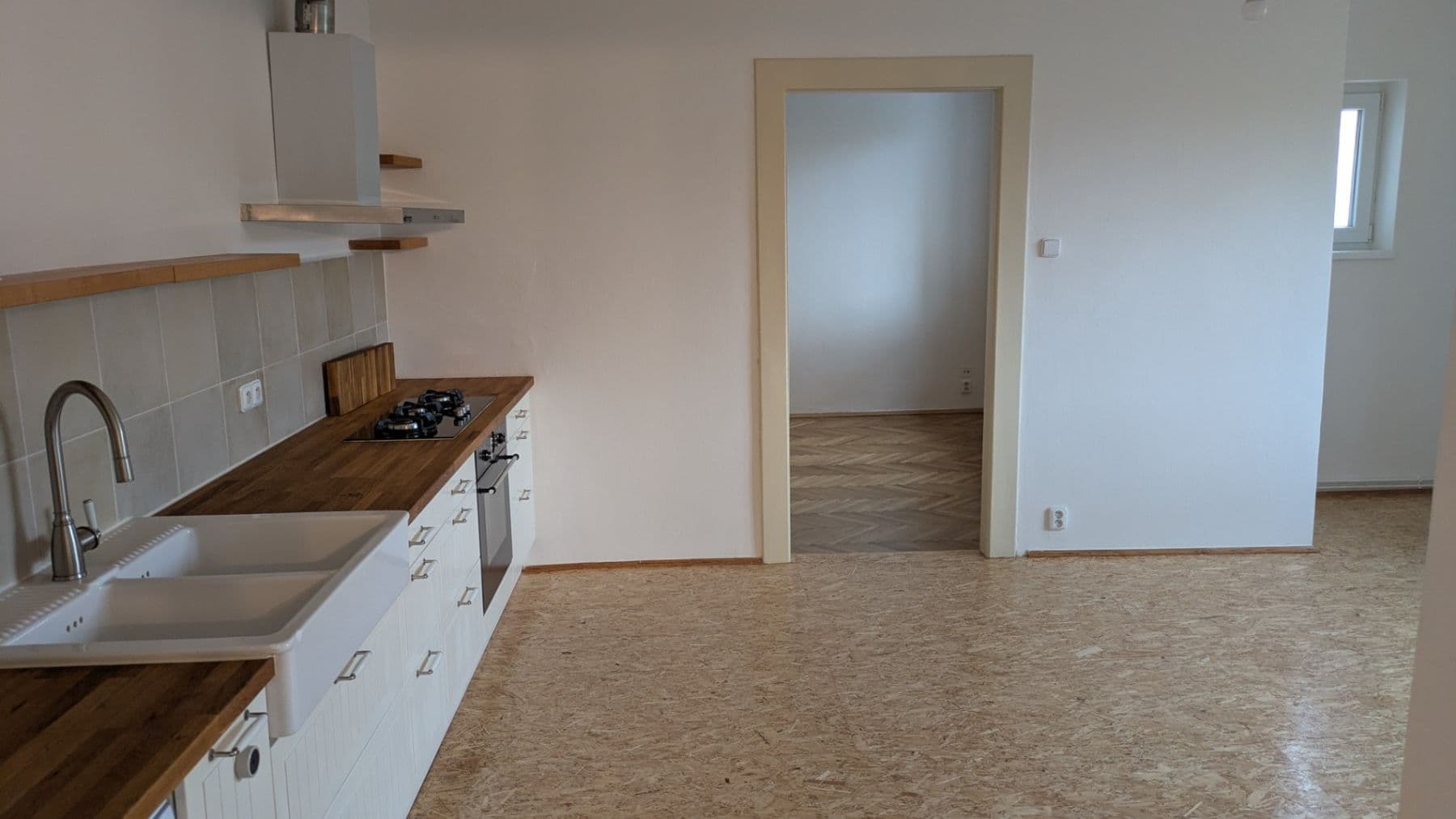 Pronájem bytu 2+kk 64 m², Biskupcova, Praha, Praha Pronájem bytu 2+kk 64 m², Biskupcova, Praha, Praha