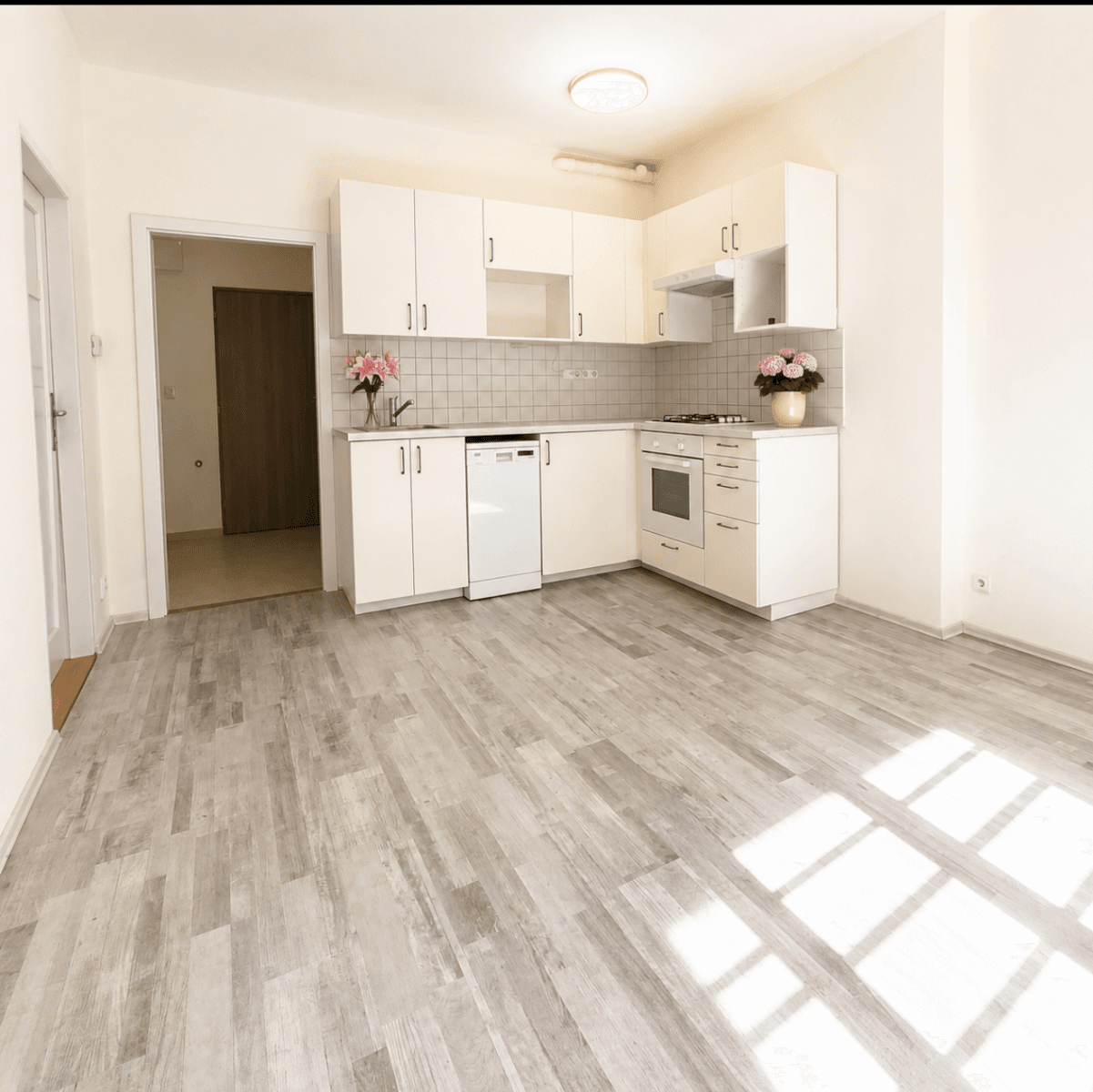 Pronájem bytu 2+kk 38 m², Žerotínova, Praha, Praha Pronájem bytu 2+kk 38 m², Žerotínova, Praha, Praha