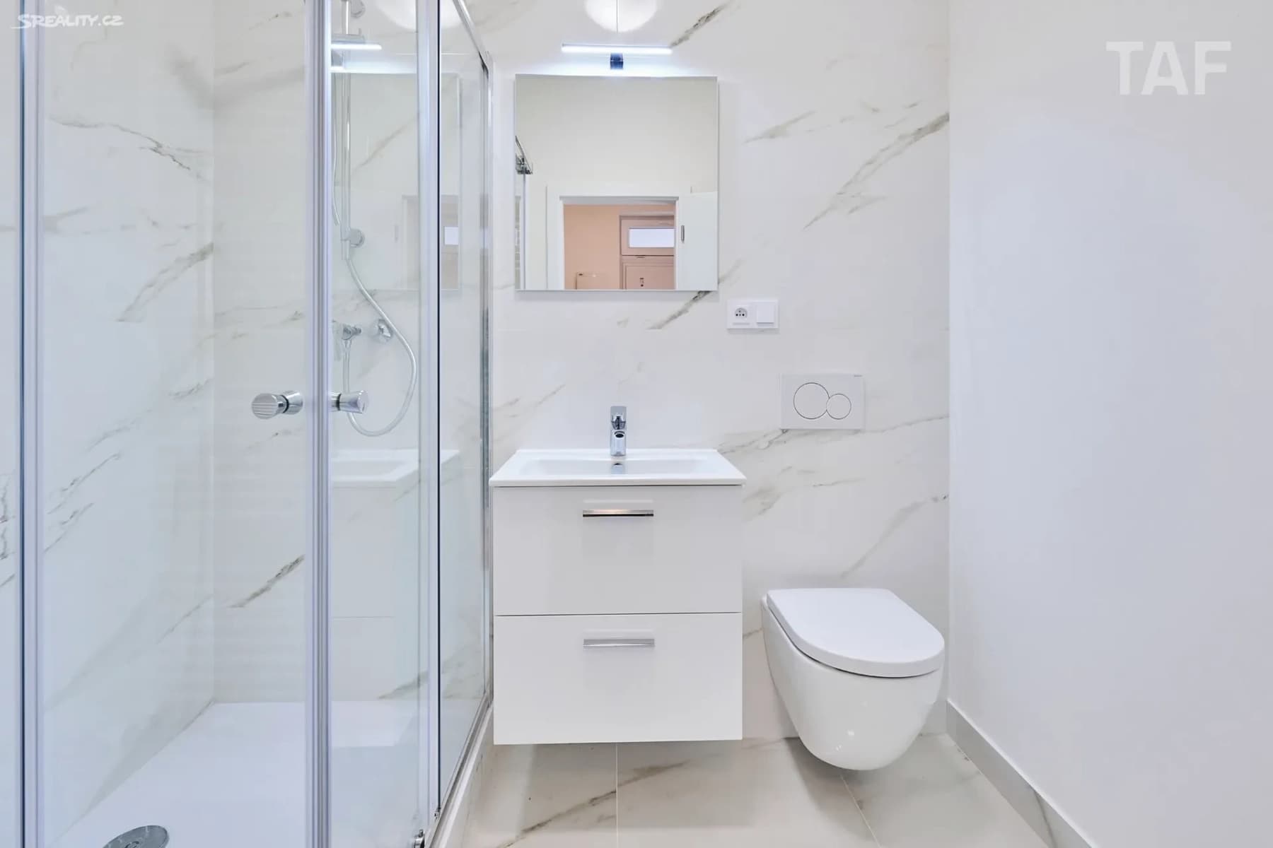 Pronájem bytu 2+1 47 m², Milíčova, Praha, Praha Pronájem bytu 2+1 47 m², Milíčova, Praha, Praha