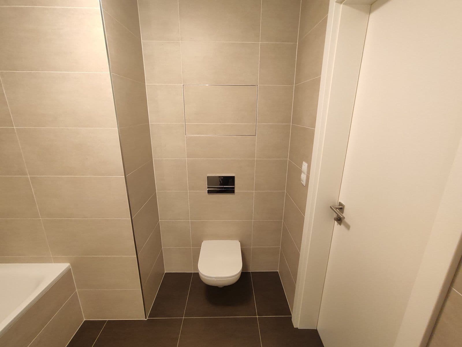 Pronájem bytu 1+kk 38 m², Olgy Havlové, Praha, Praha Pronájem bytu 1+kk 38 m², Olgy Havlové, Praha, Praha