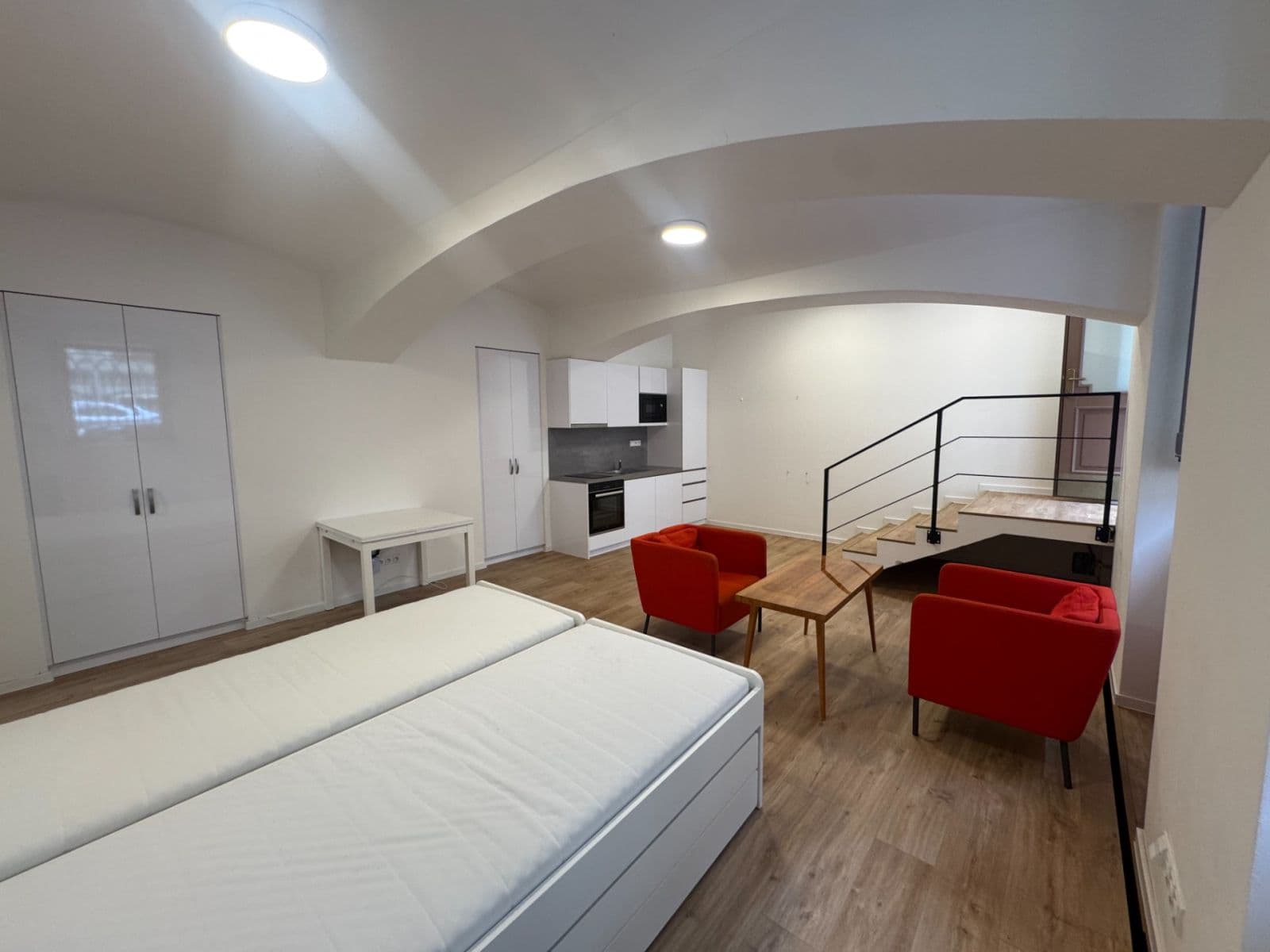Pronájem bytu 1+kk 44 m², Rubešova, Praha, Praha Pronájem bytu 1+kk 44 m², Rubešova, Praha, Praha