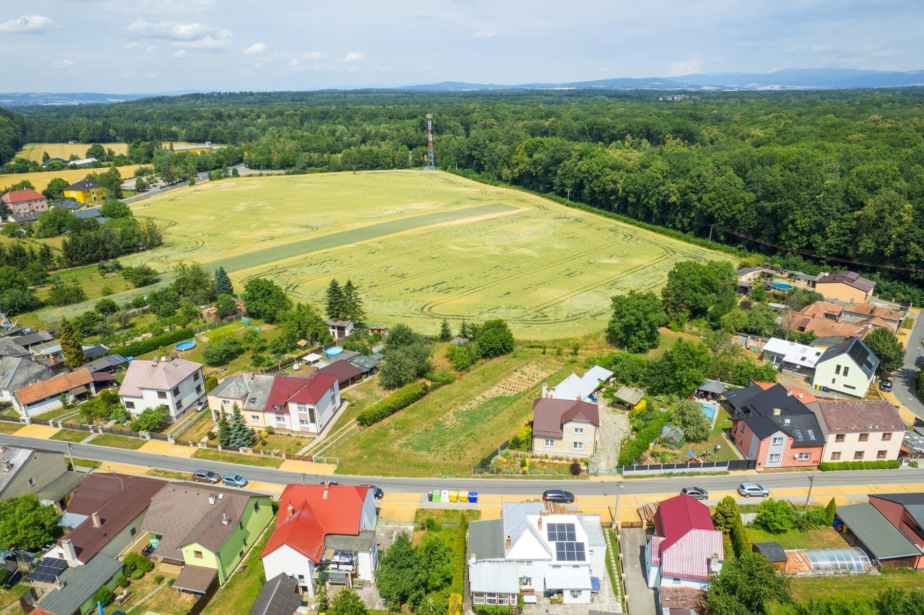 Prodej pozemku 1.439 m², Mladeč, Olomoucký kraj Prodej pozemku 1.439 m², Mladeč, Olomoucký kraj