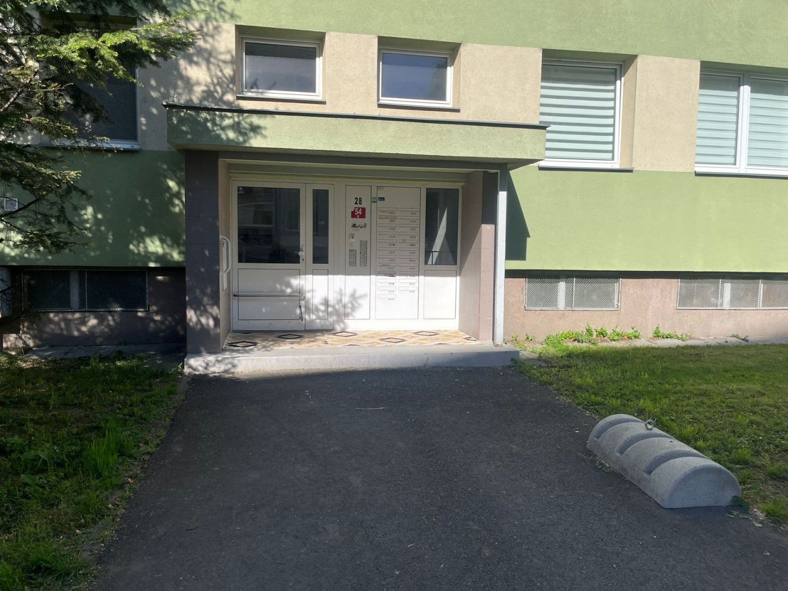 Pronájem bytu 3+1 67 m², Pod Skalkou, Přerov, Olomoucký kraj Pronájem bytu 3+1 67 m², Pod Skalkou, Přerov, Olomoucký kraj