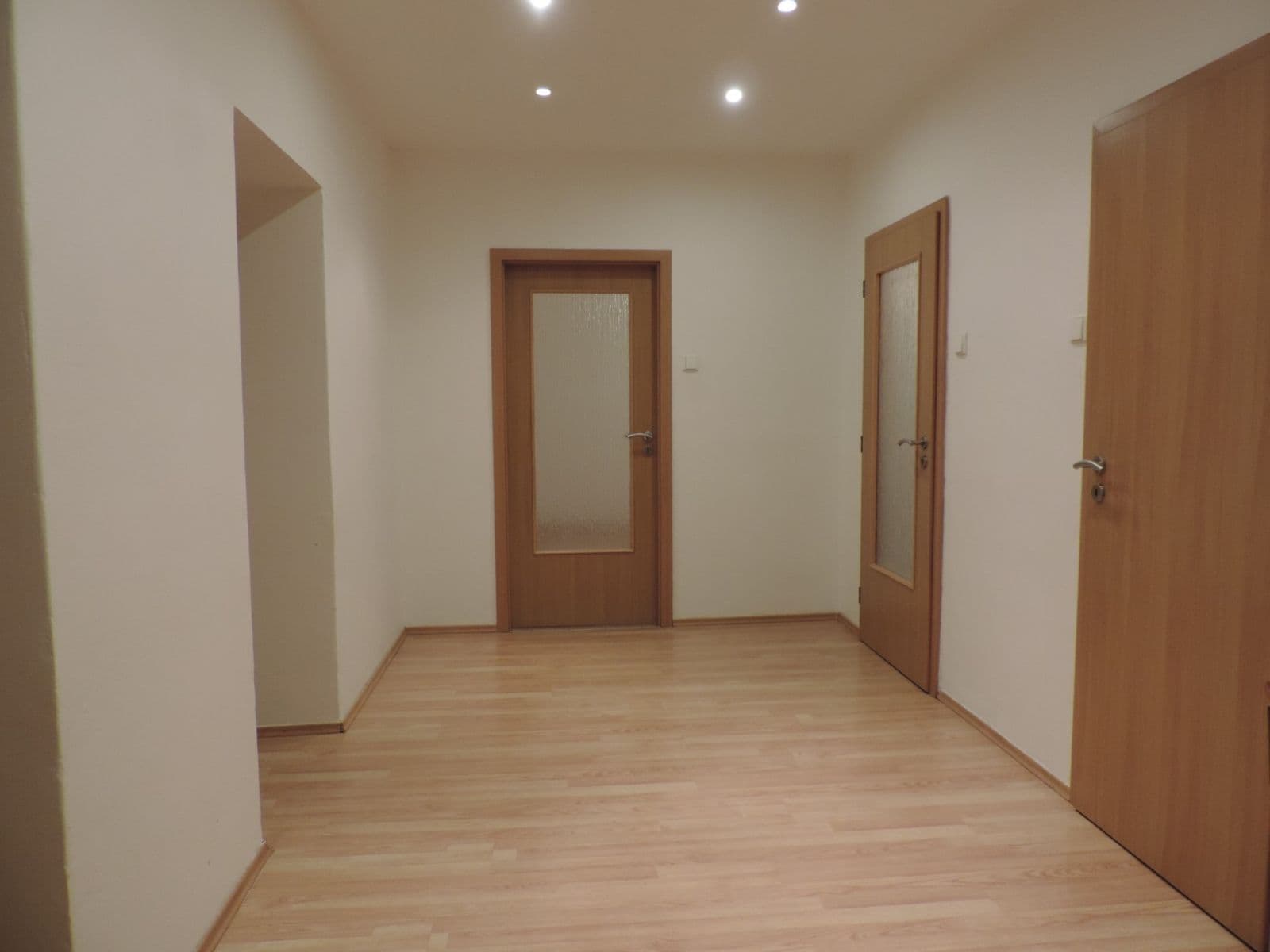 Prodej bytu 2+1 77 m², Bieblova, Ostrava, Moravskoslezský kraj Prodej bytu 2+1 77 m², Bieblova, Ostrava, Moravskoslezský kraj