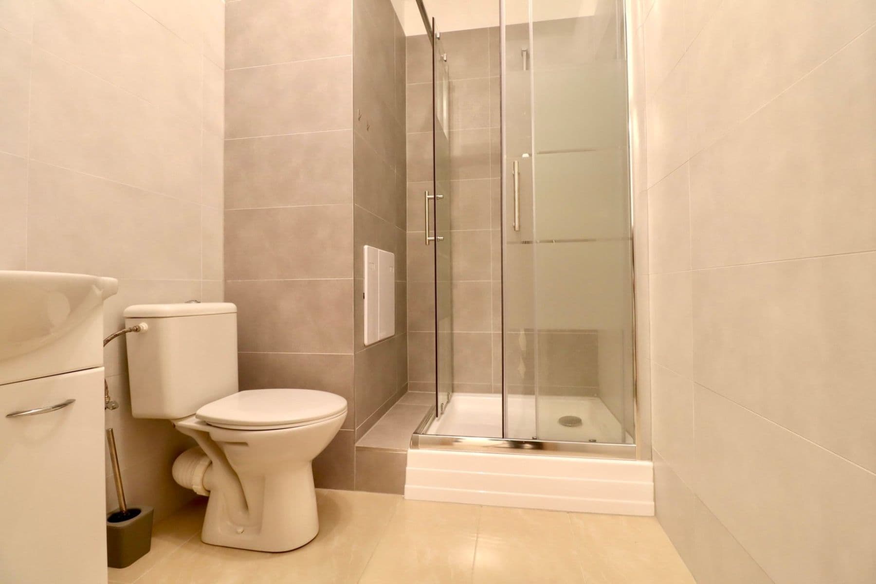Pronájem bytu 1+kk 27 m², Tachovská, Plzeň, Plzeňský kraj Pronájem bytu 1+kk 27 m², Tachovská, Plzeň, Plzeňský kraj