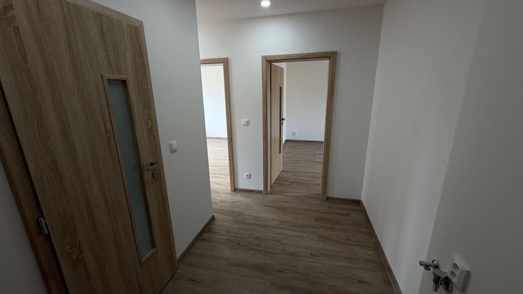 Pronájem bytu 2+1 51 m², Hutnická, Most, Ústecký kraj Pronájem bytu 2+1 51 m², Hutnická, Most, Ústecký kraj